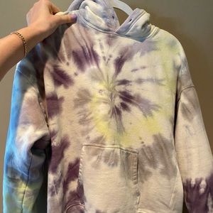 Aritzia boyfriend hoodie
